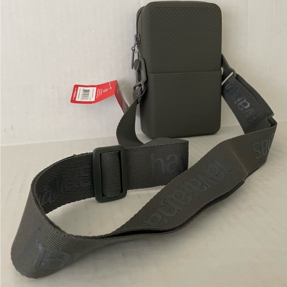 NWT Havaianas Street Bag, Military Grey - Picture 2 of 5
